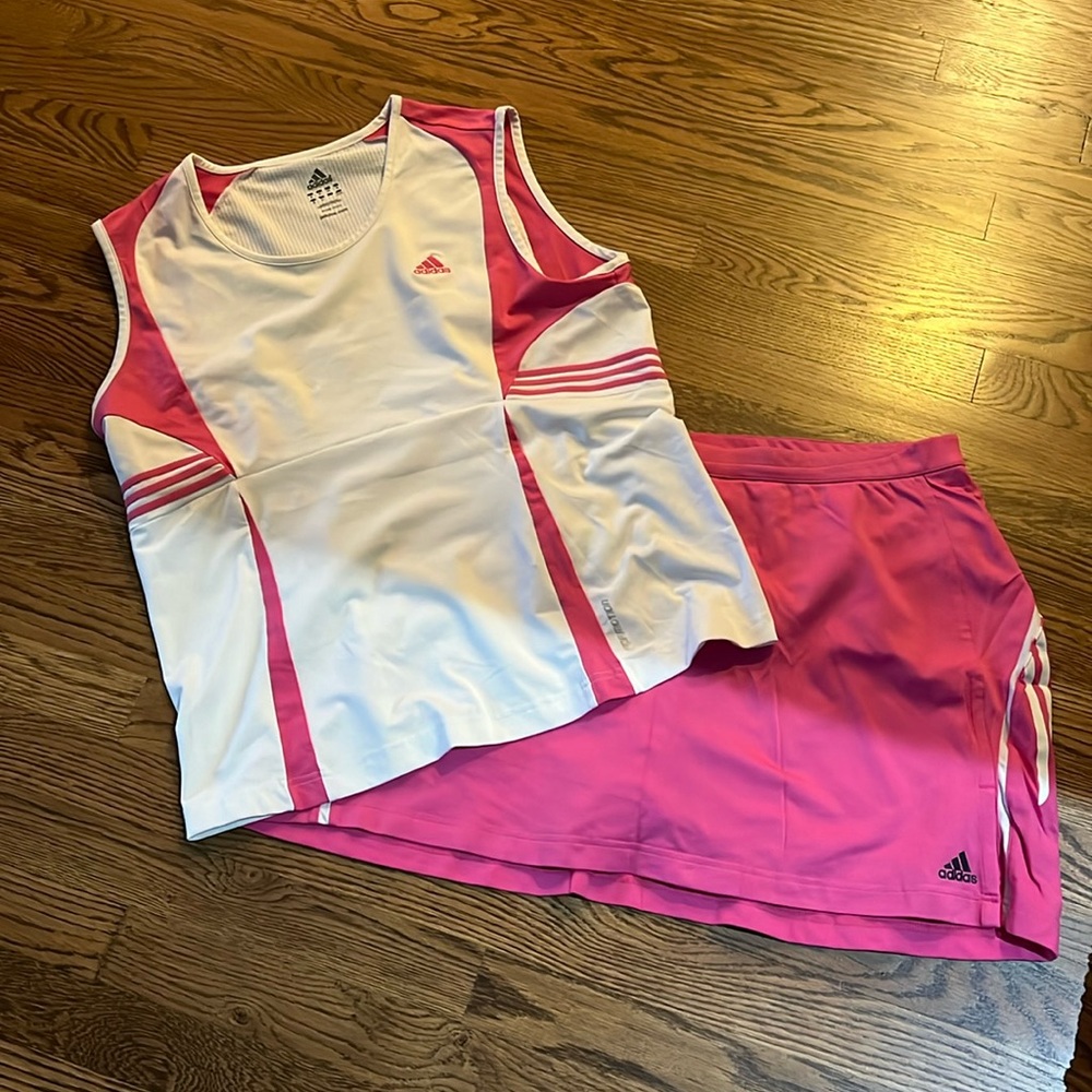 Adidas tennis two piece skirt and top. XL EUC pink and white ClimaCool